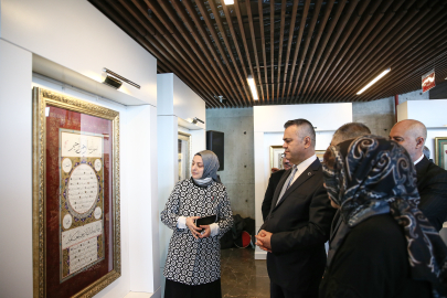 Bursa'da "Sanatın Diliyle Değerlerimiz" sergisi açıldı