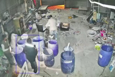 Hırsızların hedefi olan hurdacı defalarca soyuldu