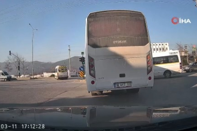 Bursa'da sürücüler kırmızı ışıkta durmadı!