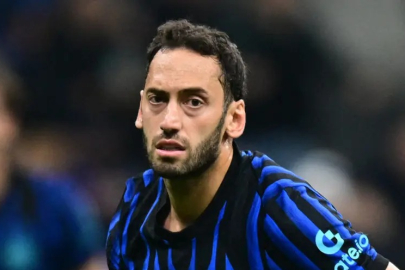 Galatasaray bu parayı ödeyip Hakan Çalhanoğlu'na parçalı formayı giydirecek