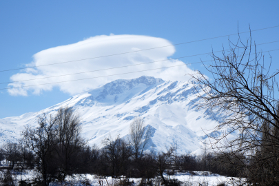 Munzur Dağı'nda mercek bulutu oluştu