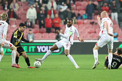Samsunspor turu zor soktu, evinde Rayo Vallecano'ya mağlup oldu