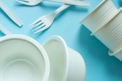 Tek kullanımlık plastiklere kısıtlama geliyor: Tarih belli oldu!
