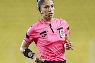 TFF resmen açıkladı! Süper Lig'de 22 yıl sonra bir ilk: O maça kadın hakem atandı