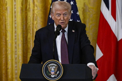 Trump'tan yeni çıkış: İran'ın tüm gemilerini batırdık