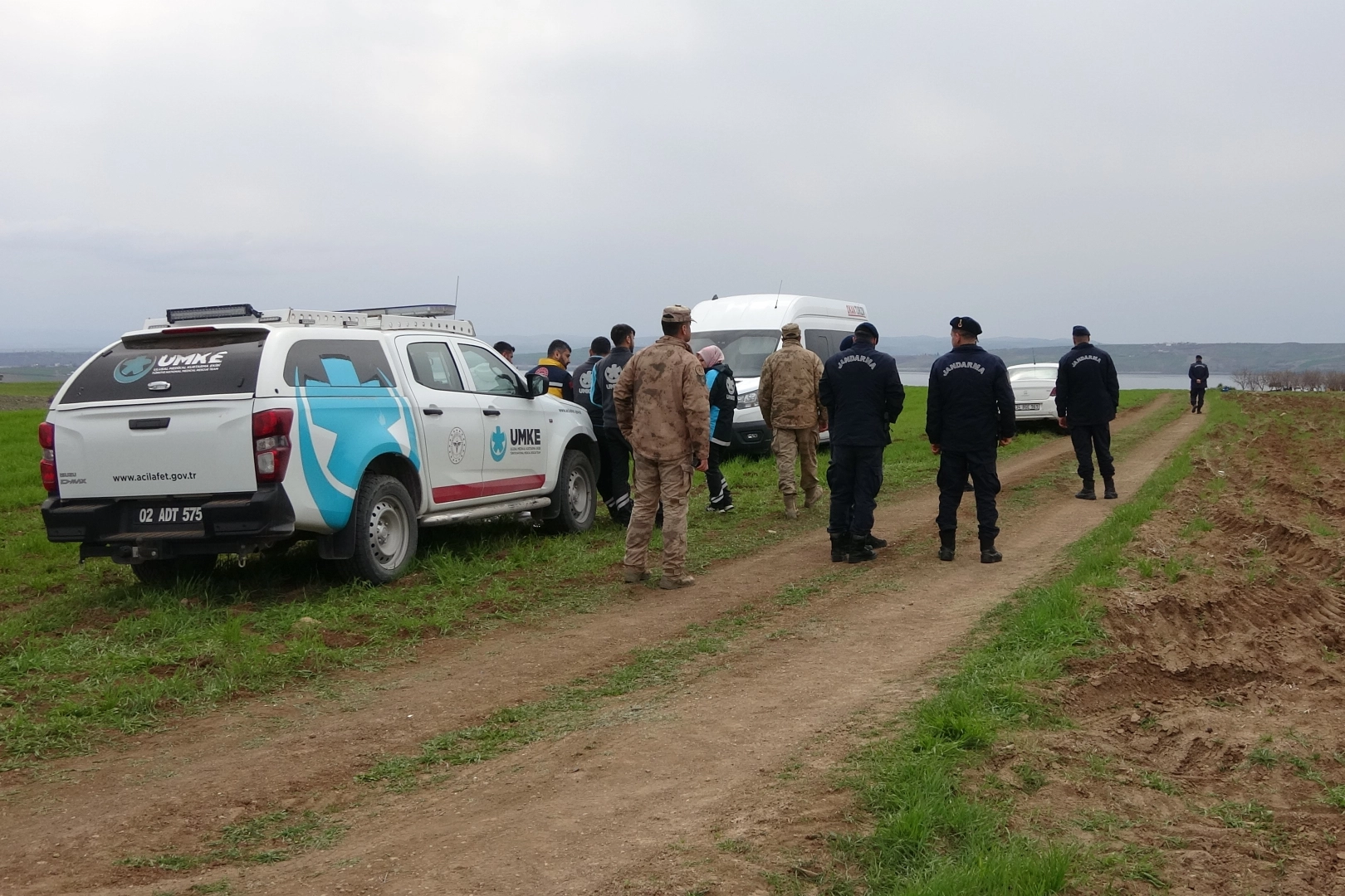Adıyaman'a düşen füzenin ikinci parçası bulundu