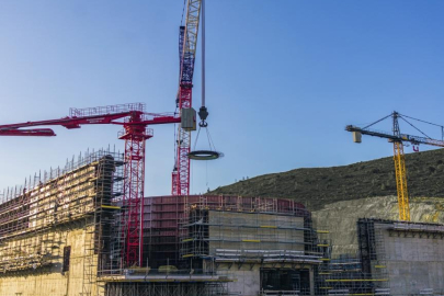 Akkuyu'da kritik yapısal bileşen monte edildi