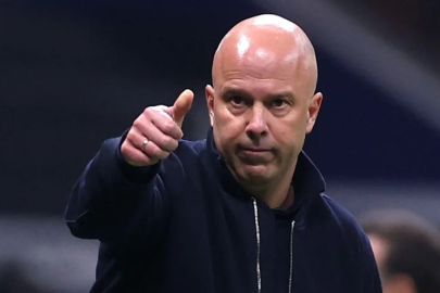 Arne Slot'tan Alisson ve Chiesa için sakatlık açıklaması!