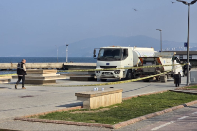 Bursa'da çöp kamyonetinin altında kalan çocuk öldü