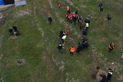 Bursa'da Unçukuru Mahallesi’nde atıl arazi Umut Ormanı’na dönüşüyor