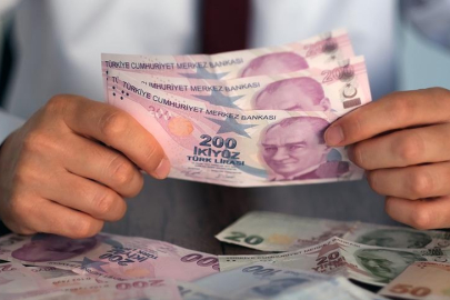 SGK denetledi: Binlerce kişi artık maaş alamayacak!