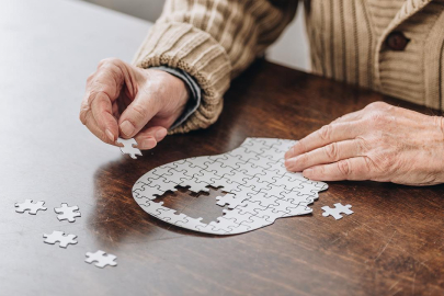 Alzheimer riskini yüzde 45 azaltmak mümkün