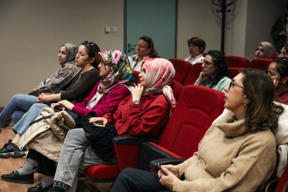 Bursa'da akran zorbalığına karşı bilinçli ebeveynlik