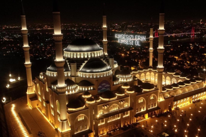 Kadir Gecesi dualarla idrak edilecek