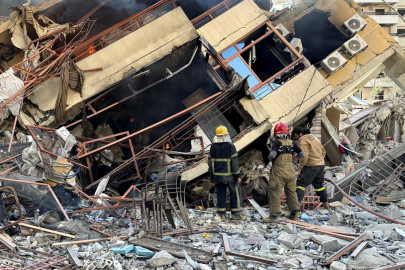 İsrail’in gece saatlerinden bu yana Lübnan’a düzenlediği saldırılarda ölenlerin sayısı 23’e yükseldi