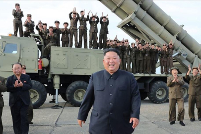 Kim Jong-Un'dan çarpıcı hamle: Orta Doğu'daki savaşa girmek için can atıyordu, 10 balistik füze fırlattı...
