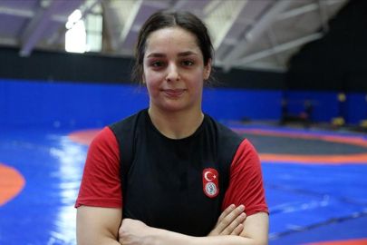 Milli güreşçi Tuba Demir, Avrupa 3'üncüsü oldu