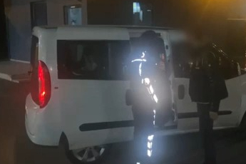 Bursa’da şok operasyon: 7 yıldır saklanan çocuk çöp yığınları arasında bulundu...