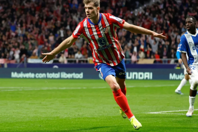 Alexander Sörloth için 35 milyon Euroluk teklif: Sürpriz transfer duyuruldu!