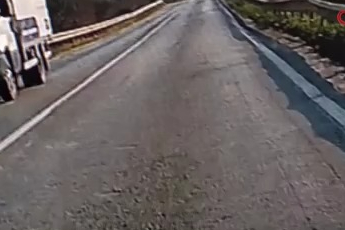 Bursa'da facia böyle teğet geçti! O anlar kamerada...