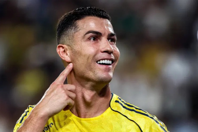 Cristano Ronaldo'dan yeni kulübüne flaş transfer!