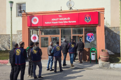 Hakkari'de haklarında kesinleşmiş hapis cezası bulunan 6 hükümlü yakalandı