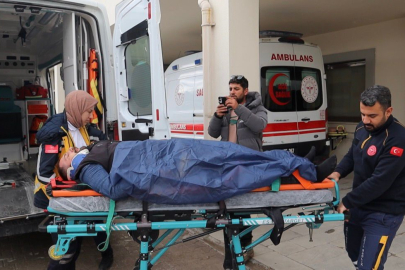 Adıyaman'da şarampole yuvarlanan aracın sürücüsü yaralandı