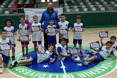 Bursa'da Kış Okullarında sertifika heyecanı