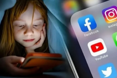 Fatma Betül Sayan Kaya duyurdu: 15 yaş altı çocukların sosyal medya kullanımına düzenleme geliyor