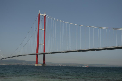 1915 Çanakkale Köprüsü ve Malkara-Çanakkale Otoyolu'nda 4 yılda 135 milyar lira tasarruf