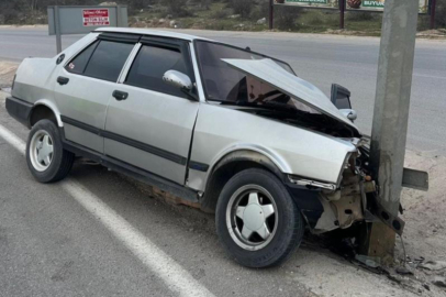 Bursa'da korkutan kaza! Direğe çarptı: Sürücünün durumu...