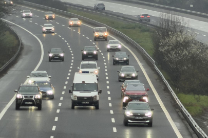 Anadolu Otoyolu'nda bayram tatili hareketliliği başladı