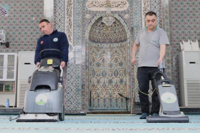 Bursa Osmangazi’de camilerde bayram temizliği