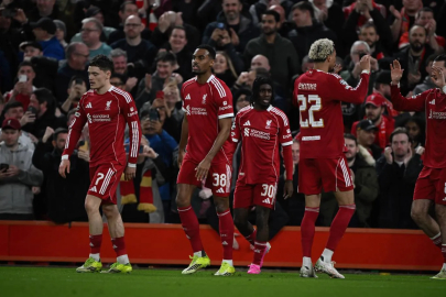 İngiliz basınından Muhammed Salah ile Szoboszlai'nin performansına övgü