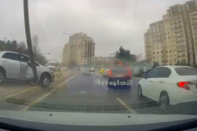 İstanbul Ataşehir'de kontrolden çıkan araç elektrik direğini devirdi: Faciadan saniyelerle kurtuldu