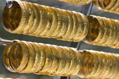 Altın fiyatında dalgalanma sürüyor