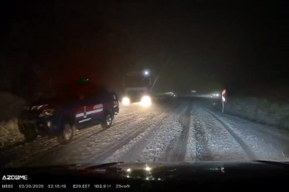 Bursa İnegöl yolunda kar yağışı sürücülere zor anlar yaşattı