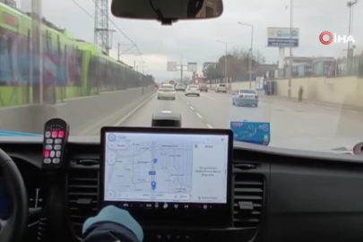 Bursa’da örnek davranış: Sürücüler ambulansa “hayat koridoru” açtı