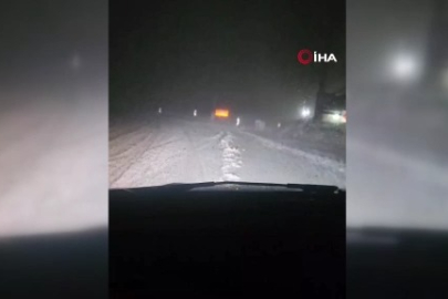 Bursa İnegöl yolunda kar yağışı sürücülere zor anlar yaşattı