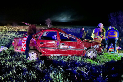 Manisa'da takla atan otomobildeki 1 kişi öldü, 1'i ağır 3 kişi yaralandı