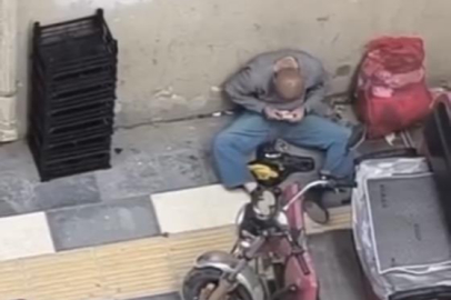 Mardin’de dilencinin para saydığı anlar kamerada