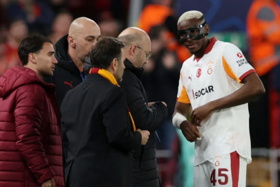 Osimhen şoku! Korkulan oldu: Hangi maçlarda yok? Fenerbahçe derbisinde oynayacak mı?