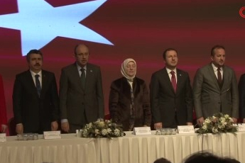 AK Parti Bursa'da bayramlaşma programı: Birlik, hizmet ve teşkilat vurgusu