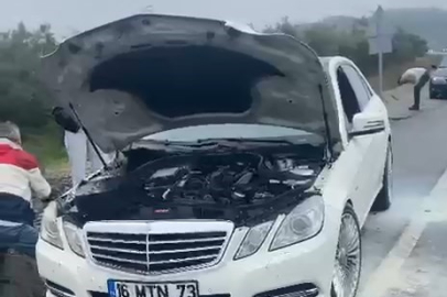 Bursa'da lüks otomobil küle dönmeden söndürüldü