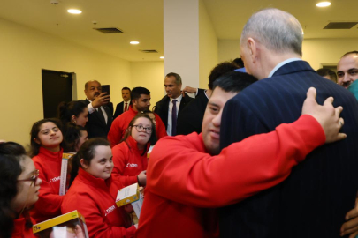 Cumhurbaşkanı Erdoğan'dan Down Sendromu Farkındalık Günü paylaşımı