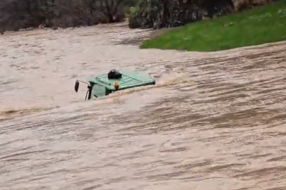 Adıyaman'da sele kapılan traktördeki 4 kişi kurtarıldı