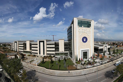 Bursa Büyükşehir Meclisi’nde dikkat çeken kararlar! Yeni raylı sistem, imar planı değişiklikleri, kentsel dönüşüm...