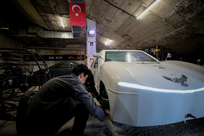Bursa'da liseliler geliştirdikleri elektrikli araçla TEKNOFEST'te zirveyi hedefliyor