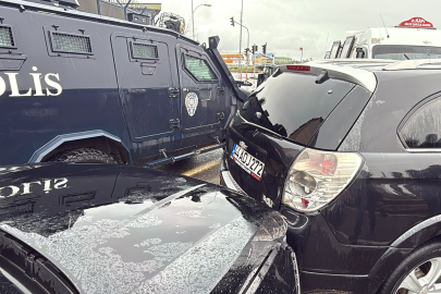 Diyarbakır'da zincirleme trafik kazası: 4 yaralı