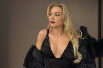 Duygu Gürman o ülkede mahsur kaldı! 4 uçak bileti iptal oldu